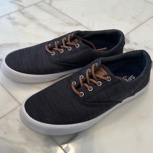 Mens Sperry size 9 top sider